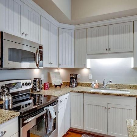 201 York #3 - Homey Downtown 2 Bedroom Steps From The River Savannah Exteriör bild