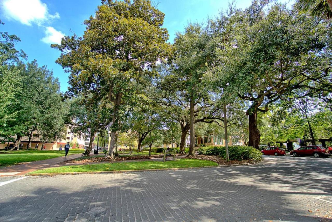 201 York #3 - Homey Downtown 2 Bedroom Steps From The River Savannah Exteriör bild
